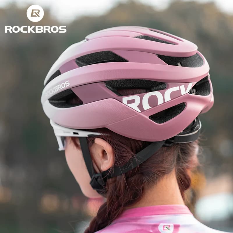 Casco da ciclismo ultraleggero a stampaggio integrale